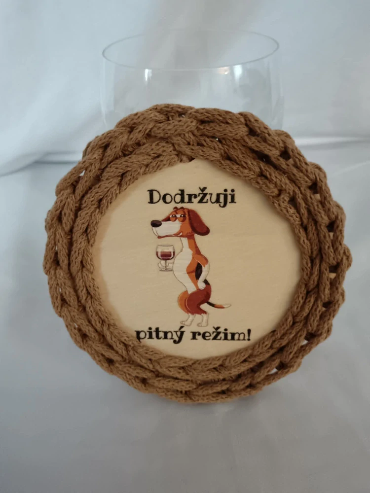 Háčkované podtácky s pejskama